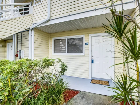 3441 NW 44th Street #104, Oakland Park, FL 33309