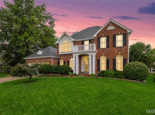 2700 Sunny Meadows Dr, Saint Charles, MO 63303