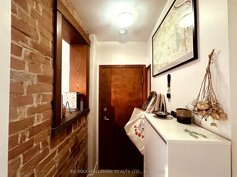 20 Triller Ave #2 — Photo 15
