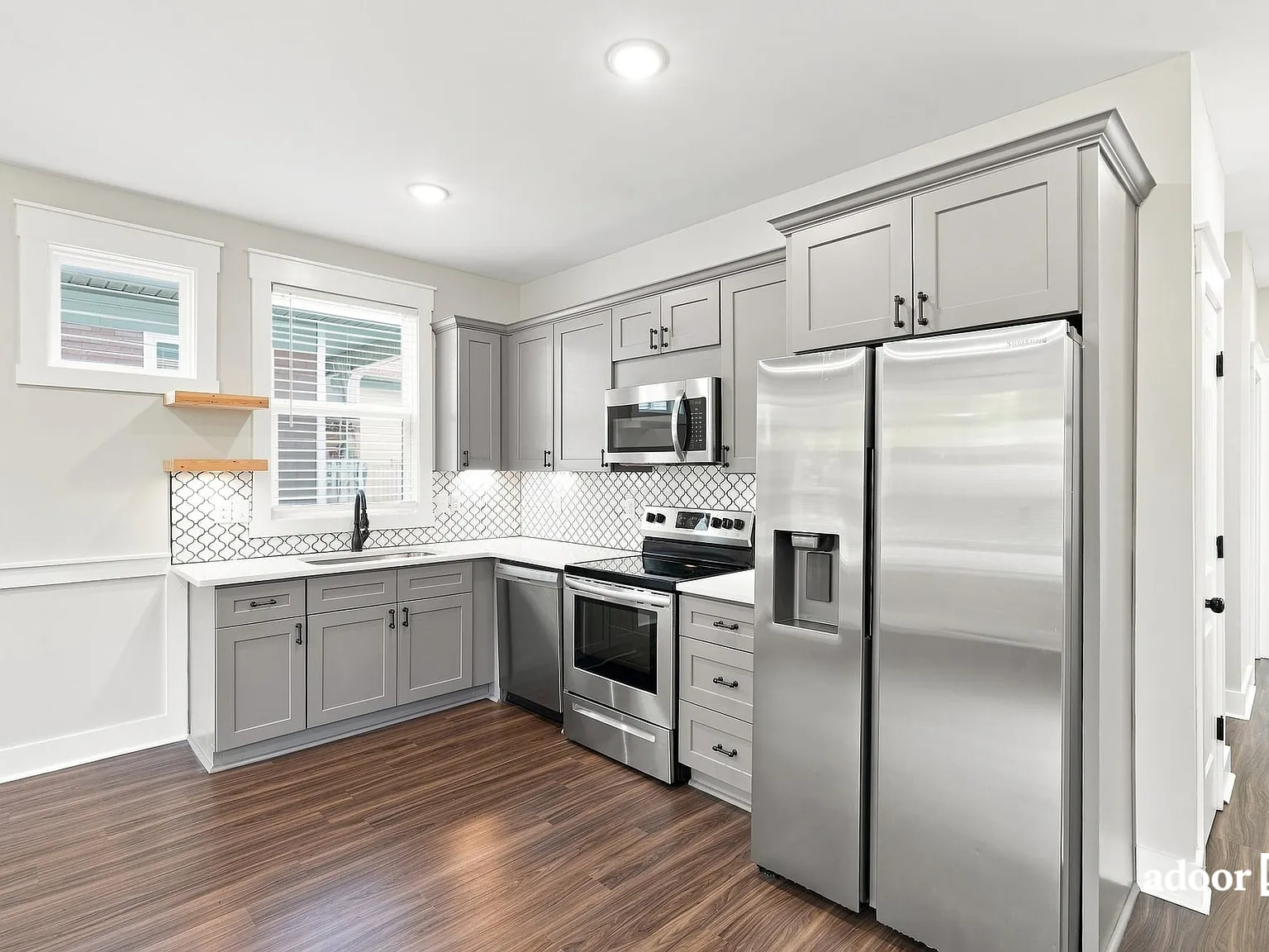 3 bed, 3.0 bath, 1530 sqft, $2,295 — Photo 3