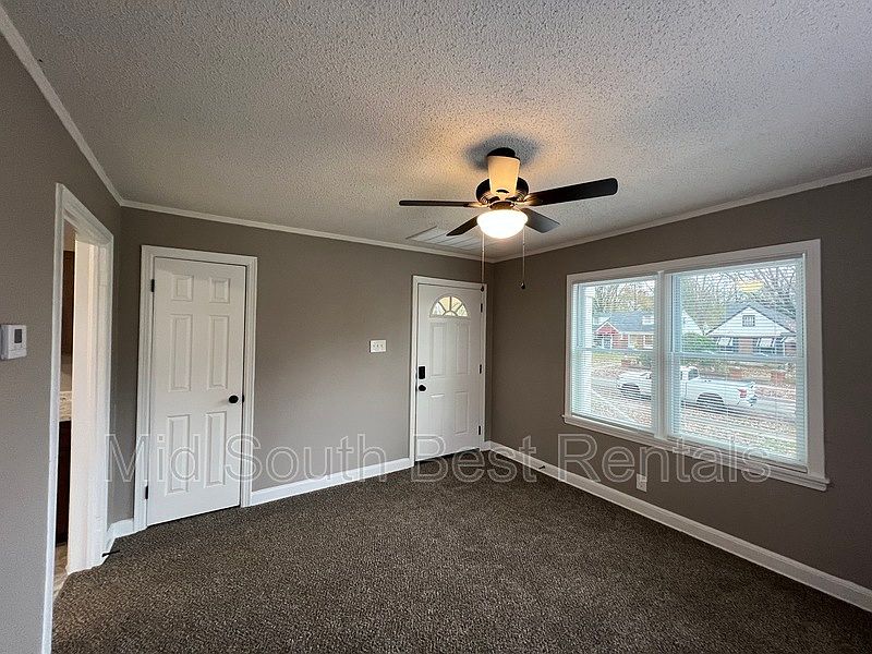 2nd image of 1233 Meda St