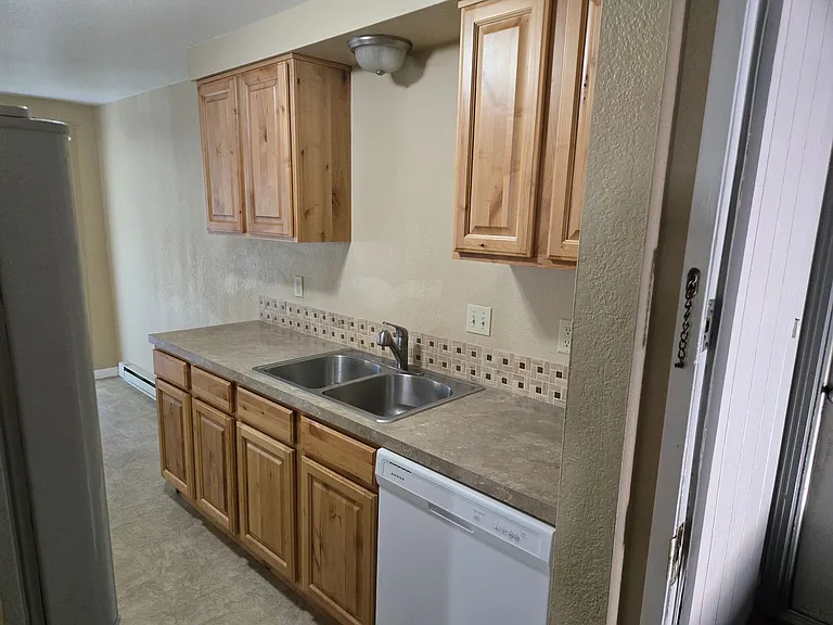 1715 Center Ave #15 — Photo 67