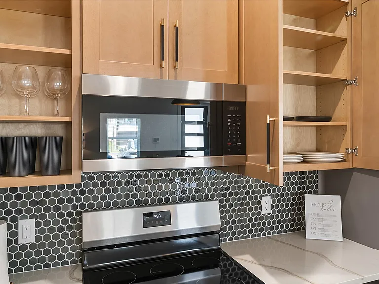 8007 Cora St #A — Photo 18