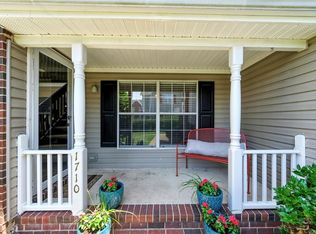 1710 Willow Point Arch, Chesapeake, VA 23320