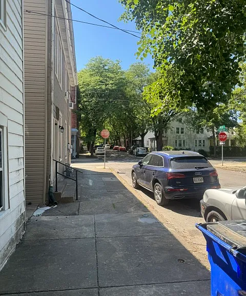 306 Walnut St — Photo 5