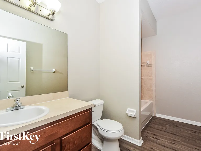 1397 Normandy Heights Cir — Photo 14