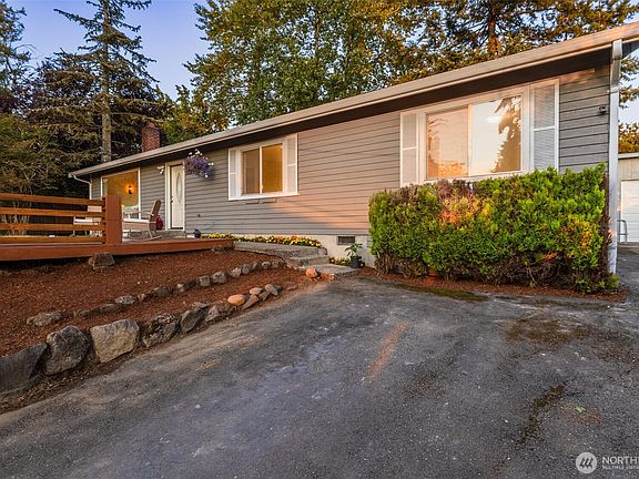 2nd image of 2417 S 249th Place
