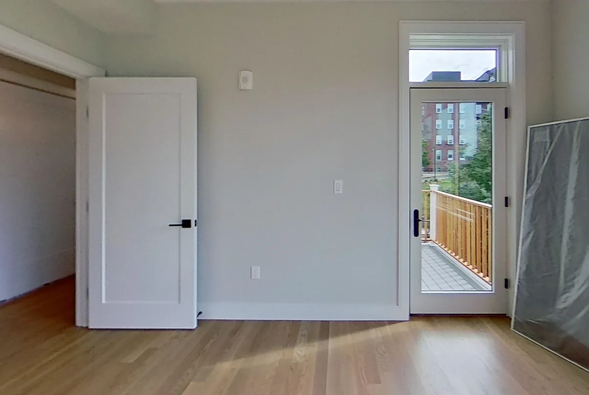 2 bed, 1.0 bath, 860 sqft, $3,695 — Photo 4