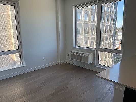 2nd image of 152-11 89th Ave #1134