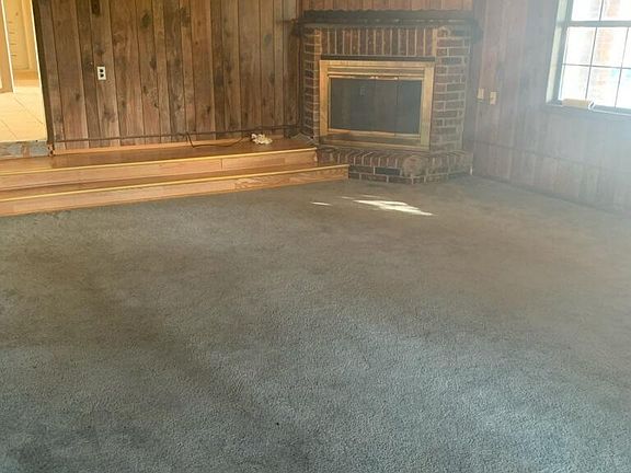 2nd image of 2905 NW Bell Ave