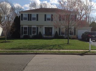 233 Constitution Ave, Toms River, NJ