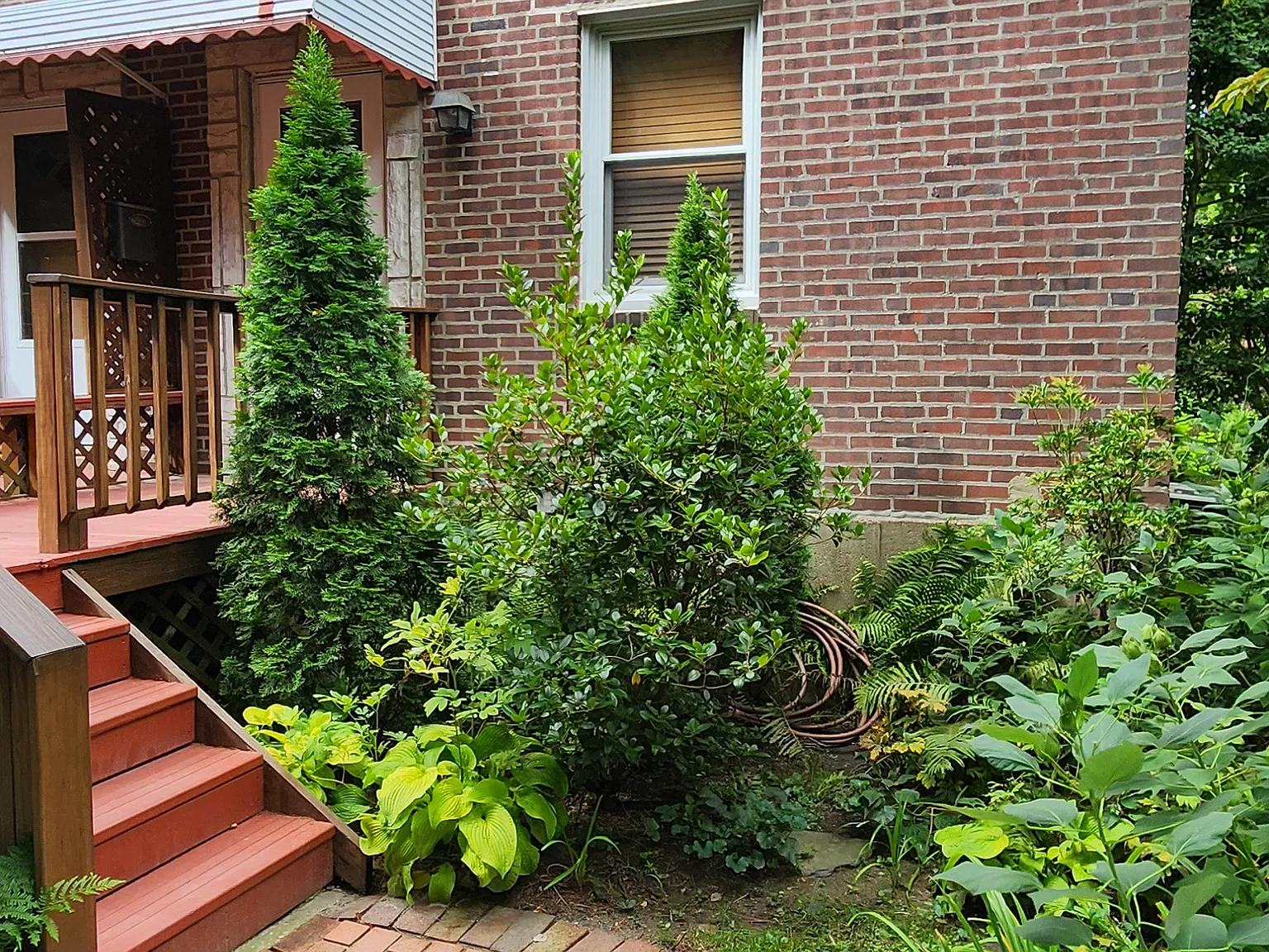 2 bed, 900 sqft, $1,620 — Photo 2