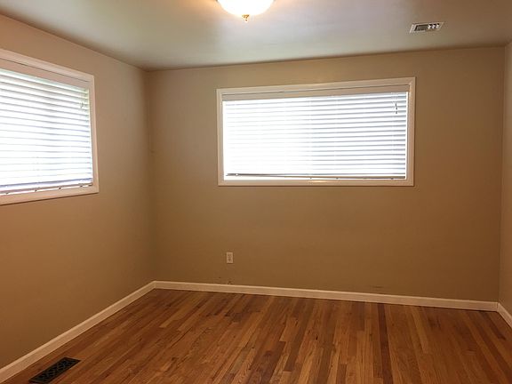 True hardwood floors