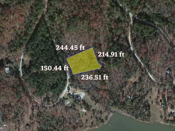 8 Cade Cir, Elberton, GA 30635