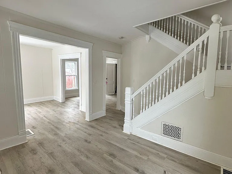 500 Greenwood Pl — Photo 13