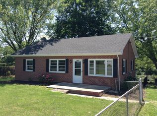 1810 Chapel Rd, Middletown, VA 22645
