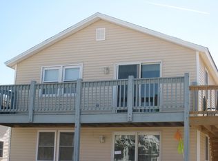 7 Cottage Way FLOOR 2, Salisbury, MA 01952