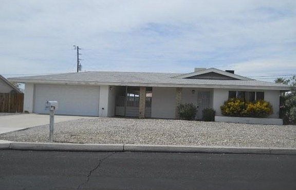 1st image of 3017 Thistle Dr