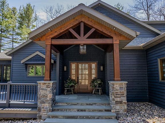 3rd image of 4217 Diamond Lake Rd