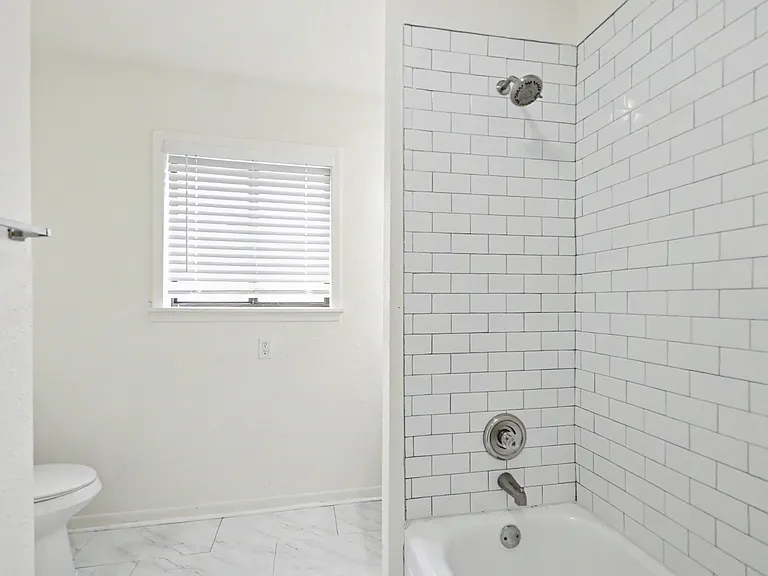 116 W Arlo Rd — Photo 13