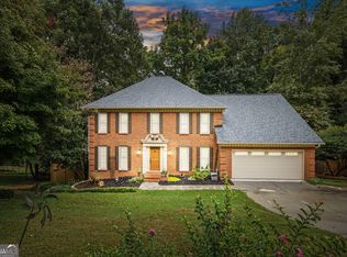 3888 Lee Ridge Way, Lilburn, GA 30047