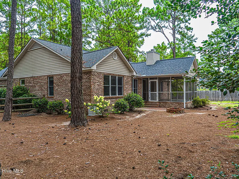 104 Juniper Creek Blvd — Photo 46