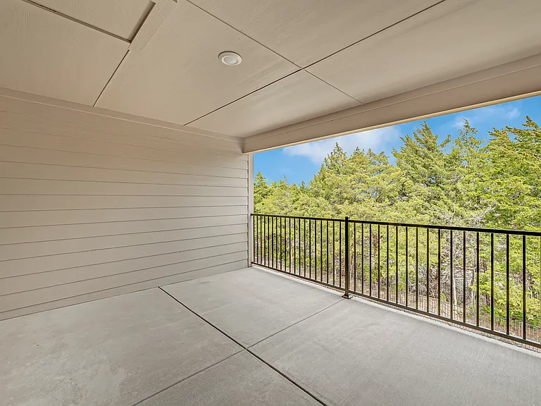 7929 Bayside Dr — Photo 41