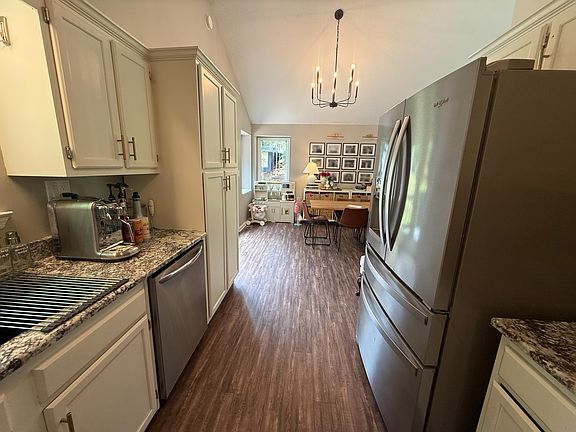 4th image of 3765 Blairs Valley Way