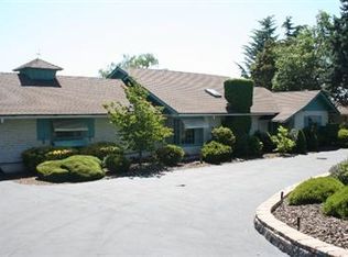 164 Greenway Cir, Medford, OR 97504