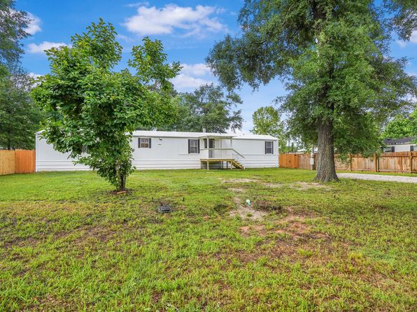 21950 Caney Dr