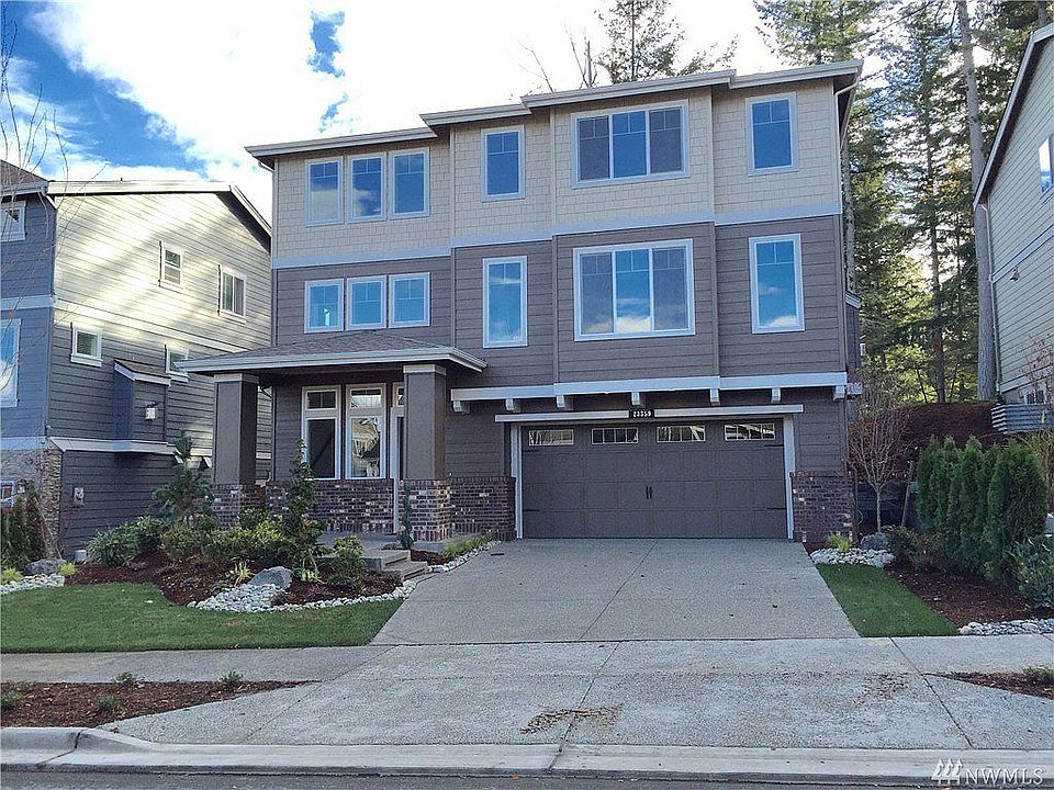 1st image of 23359 SE 4th Pl
