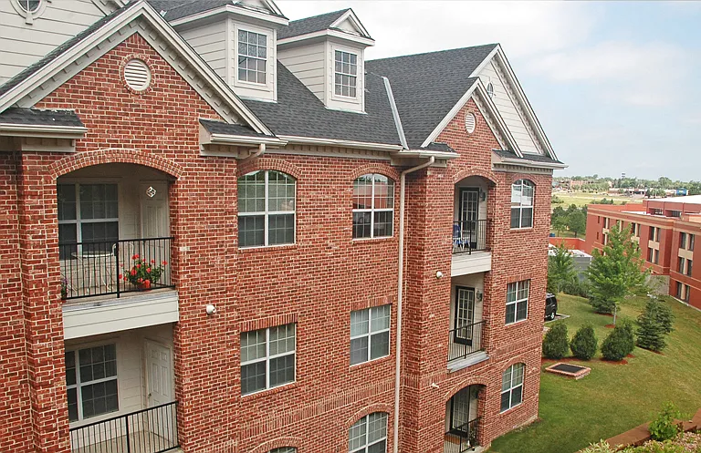RidgeGate Apartments — Photo 12