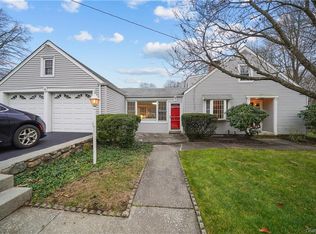 4 Miller Ave, Yorktown Heights, NY 10598