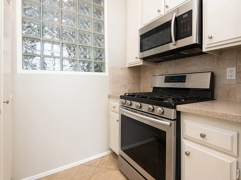 12810 Caswell Ave #206 — Photo 7