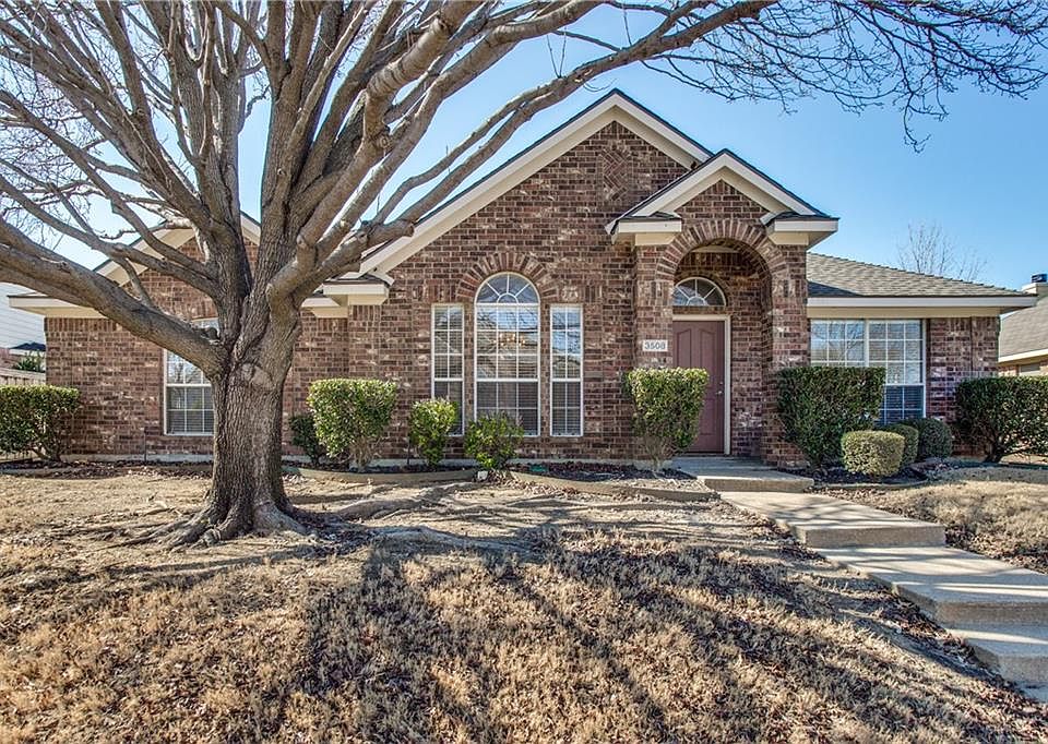 1st image of 3508 Ash Ln