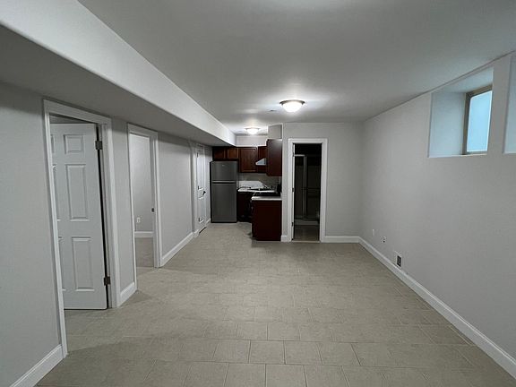 4th image of 623 Ramona Ave