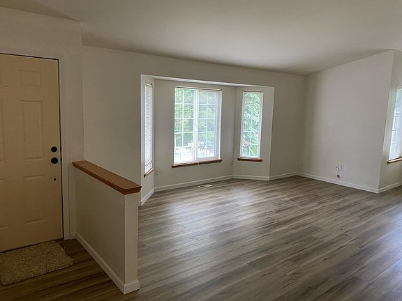 3rd image of 11704 36th Avenue Ct NW