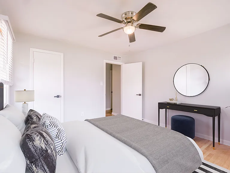 9 Berkley Pl #3 — Photo 8