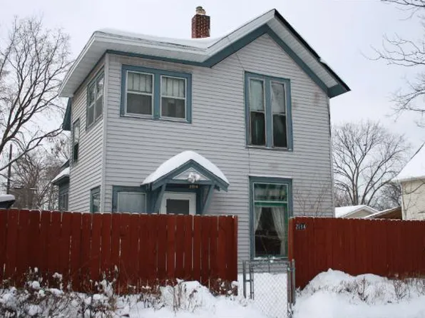 2514 15th Ave S, Minneapolis, MN 55404