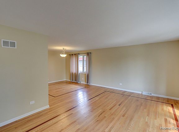 5th image of 9824 S Kostner Ave