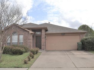 1106 Brook Canyon Dr, Arlington, TX 76018