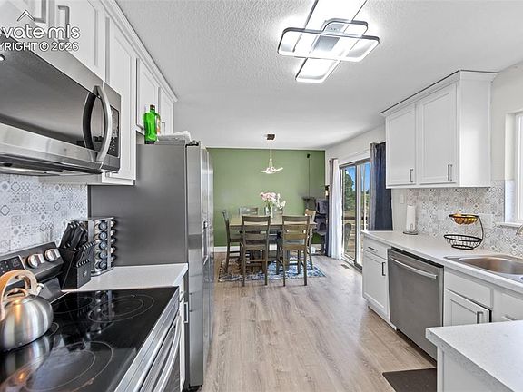 5th image of 7503 Fortman Ave