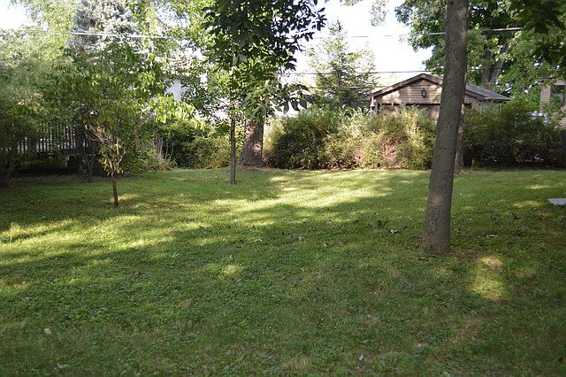 2nd image of 8711 Gardner Rd