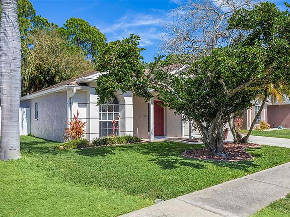 2nd image of 9739 Fredericksburg Rd