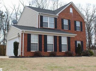 425 Scarlet Oak Dr, Fountain Inn, SC 29644