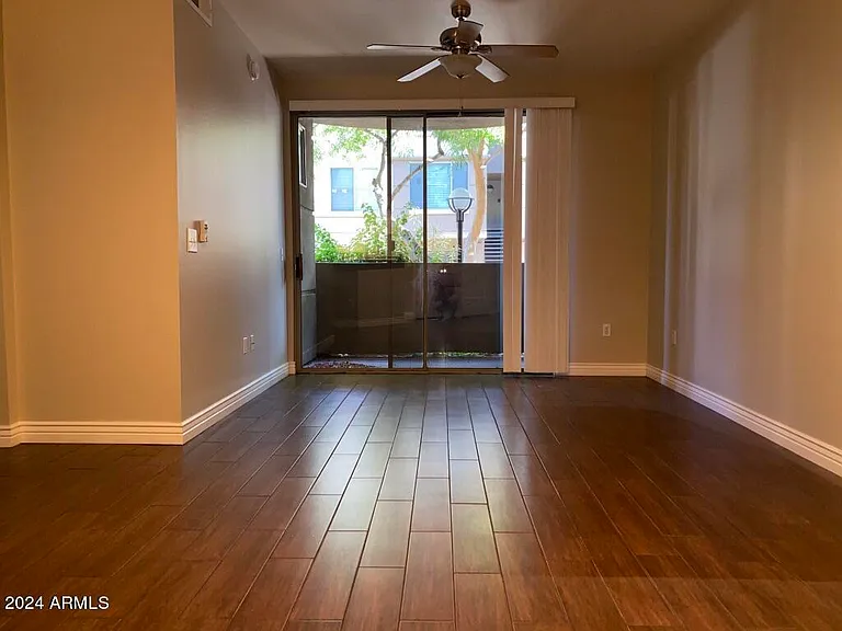 1701 E Colter St #172 — Photo 2