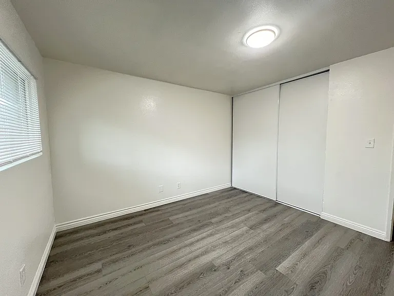520 Dora Guzman Ave #B — Photo 9