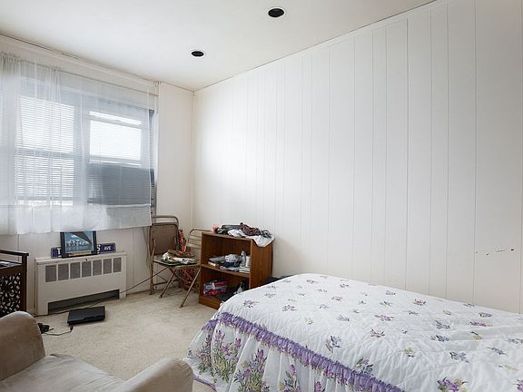 5th image of 89-24 155th Ave #1