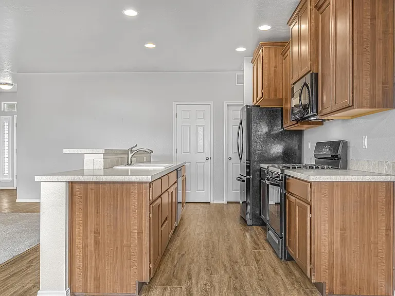 6518 E Fairmount St — Photo 15