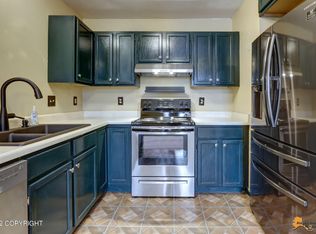 7805 Chaimi Loop, Anchorage, AK 99504